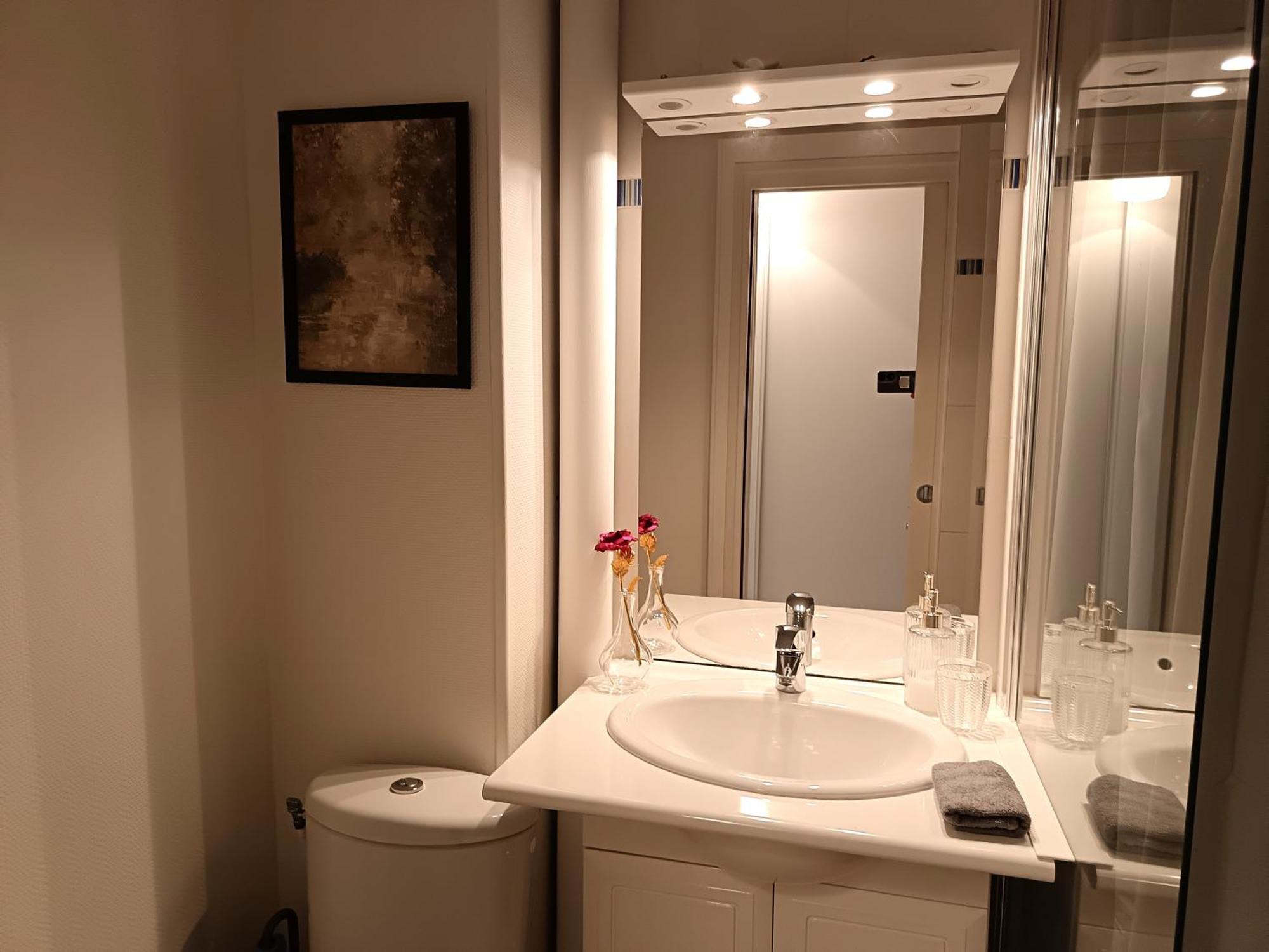Appartement A Orleans Au Calme Avec Parking Gratuit, Balcon Et Ascenseur Extérieur photo