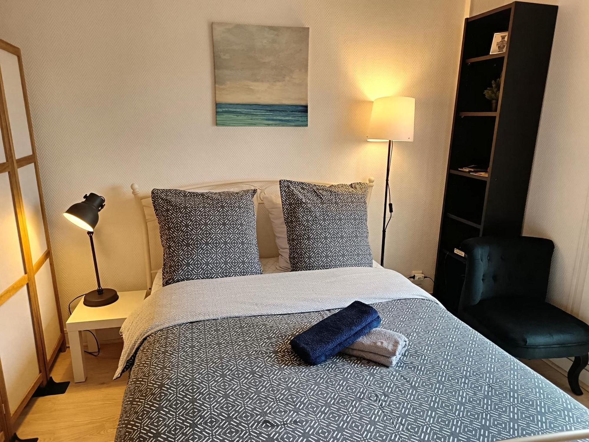 Appartement A Orleans Au Calme Avec Parking Gratuit, Balcon Et Ascenseur Extérieur photo